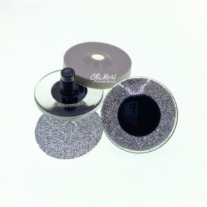 duże brokatowe oczy srebrno stalowe