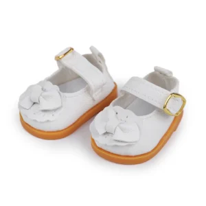 białe buty dla lalek